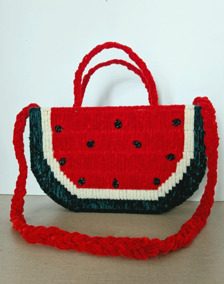 Screenshot_20251212-102806_Gallery Melon Bliss - Image 1